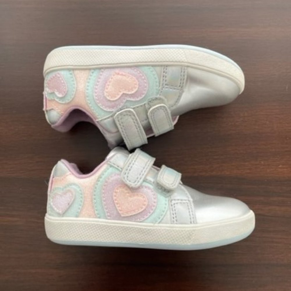 Stride Rite Made2Play Eliza Sneaker – Size 7M